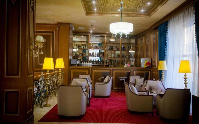 Sultan Plaza Hotel