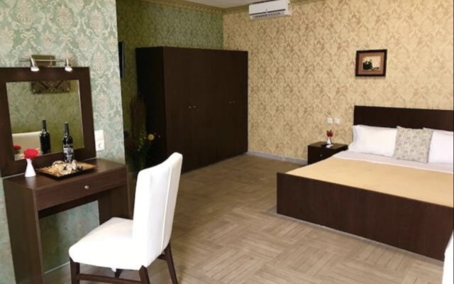 Отель Paradice Luxury Suites