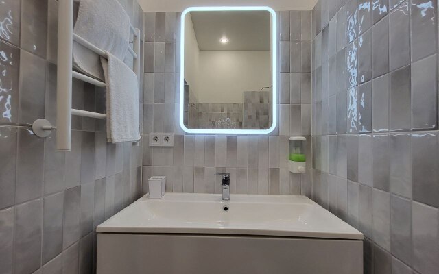 Seven Fresh Apartments