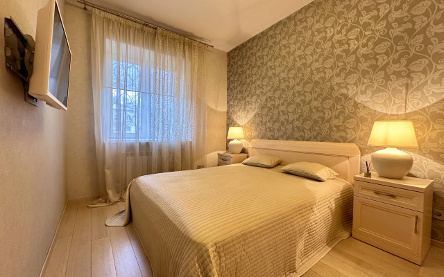 V Poselke Pesochny Flat