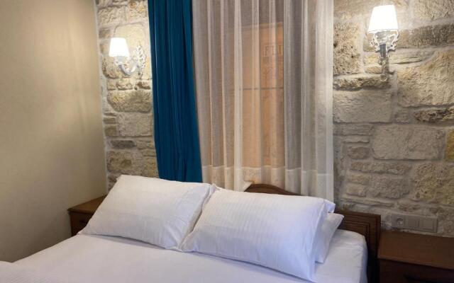 Dionysos 1789 Boutique Hotel