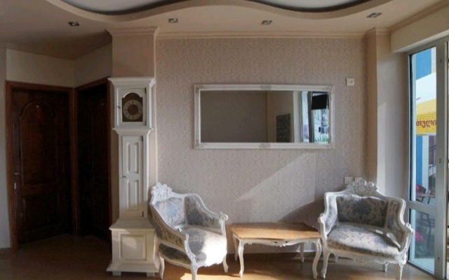 National Hotel