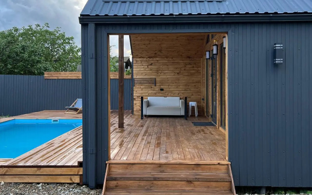 Частный дом Barn-House у леса с бассейном и банным чаном