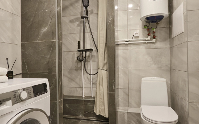 prostornaya i uyutnaya v epicentre zhizni Zasheksninskogo rajona Flat