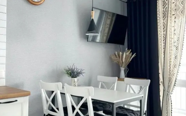 Stylish Apartments kravc Group v ZK "Parusa"