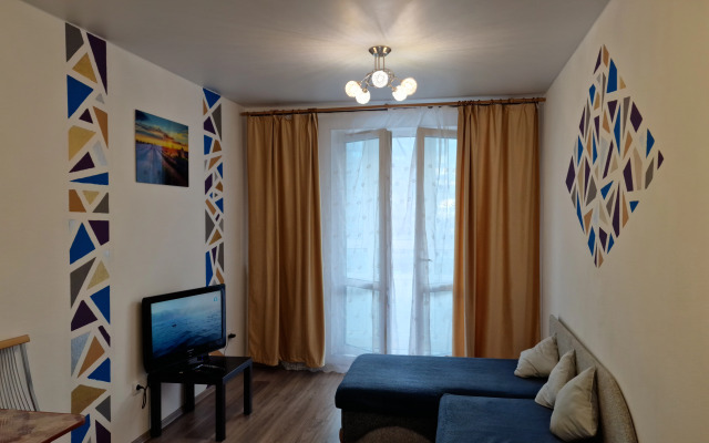 Квартира КакДома, Чугунова 3