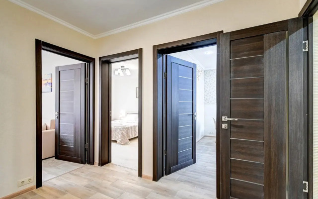 Dvukhkomnatnye V Taunkhause S Garazhom Mikrorayon Kudepsta Apartments