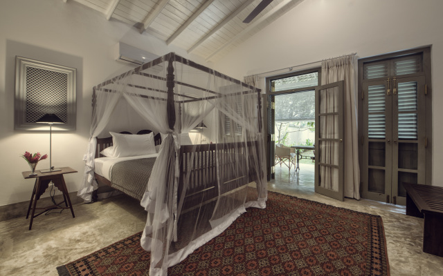 Taru Villas Mawella