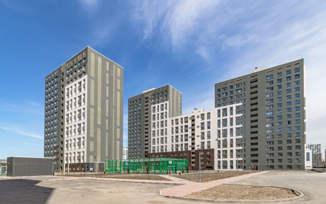 Apartamenty uutnye i teplye radom s Han Satyrom