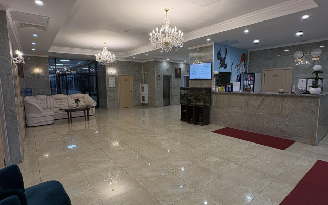 Kun' Lun' Hotel
