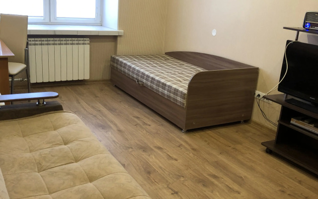 S 2-Mya Izolirovannymi Komnatami V Sankt-Peterburge Flat