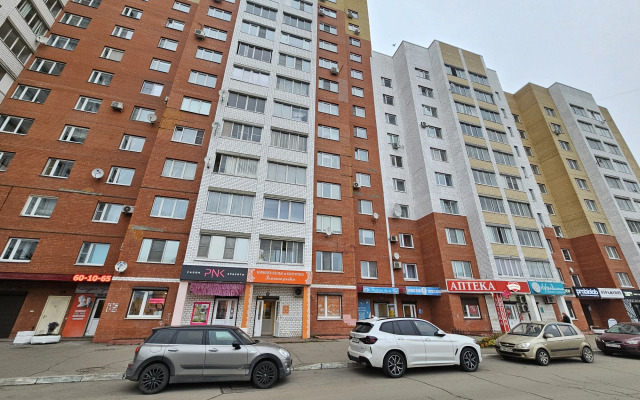 Квартира Апартамент Живи Уютно