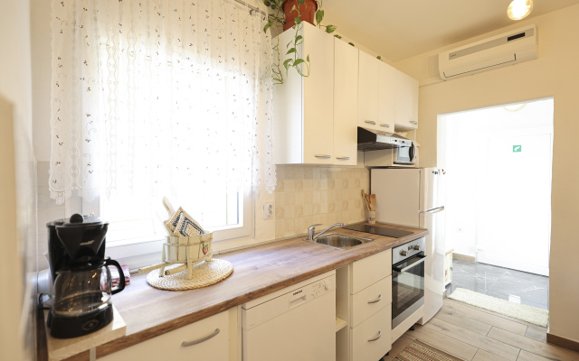 Rustica Zadar with private pool Apartment