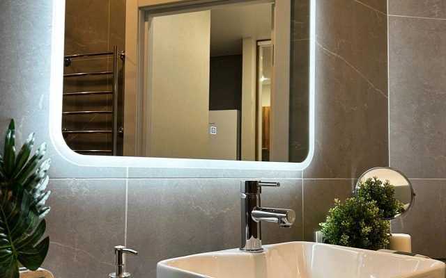Bliss-Sapfir Apartments