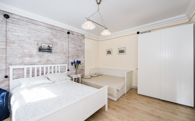 Anarin Apartments Flat 5