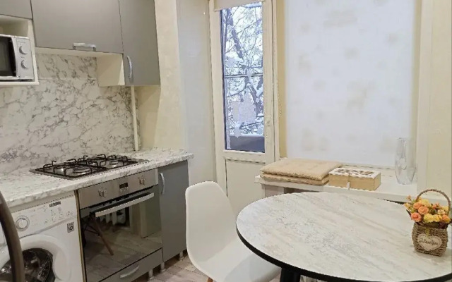 1-Komnatnaya Na Savushkina Flat
