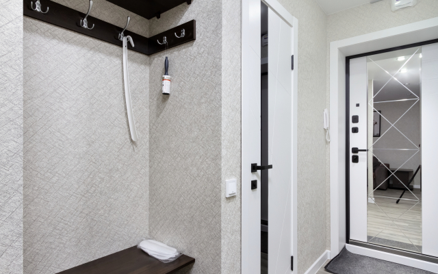 Dvukhkomnatnaya Yevrostudiya Komfort-Klassa Flat