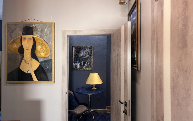 Persia Apartments