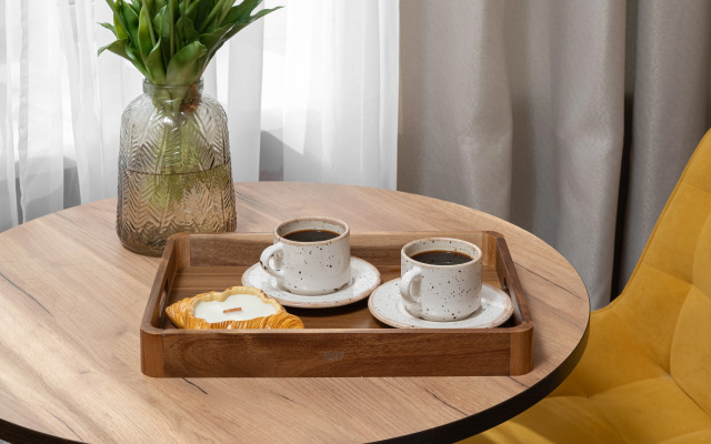 GM Solnechnaya Trekhkomnatnaya v dvuh shagah ot Naberezhnoj Apartments