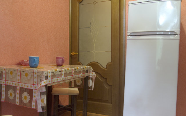 Green FOX odnokomnatnaya v ATSKK na ul V Meiera Flat