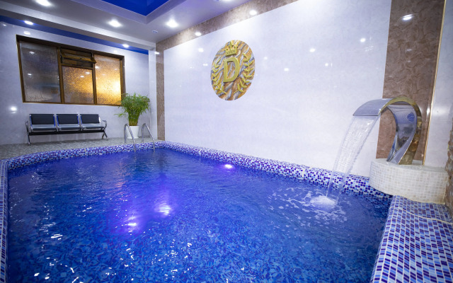 Hotel Dendi Plaza