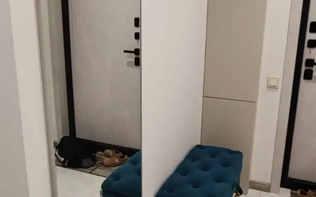 Premium Flat