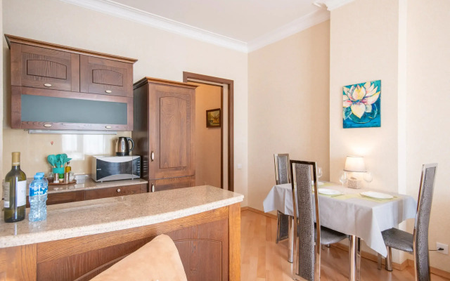 Апартаменты in Central Vake with City View