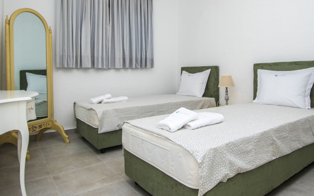 Lorenia Sea Side Elani Villa