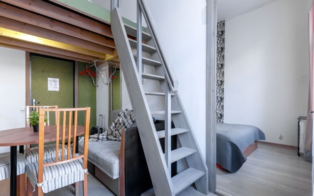Apartamenty Na Liteynom 52 (1)