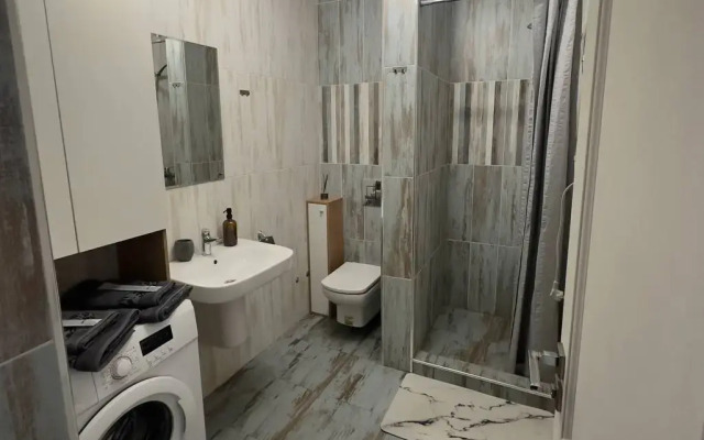 Studiya Na Bratyev Temirovykh 69/4 Flat