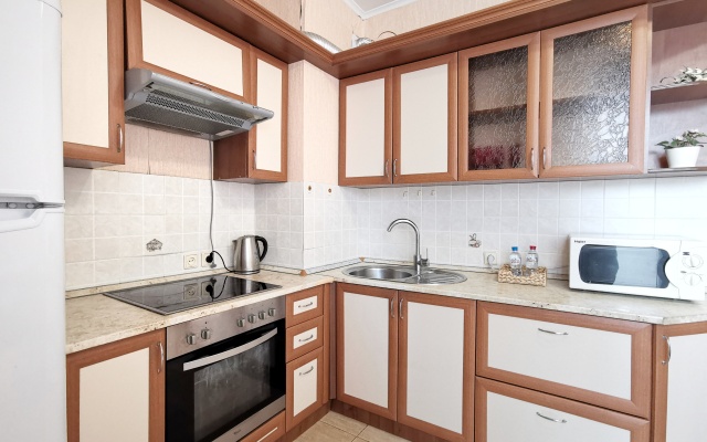 Uyutnye i Prostornye v Sovremennom Raione Apartaments