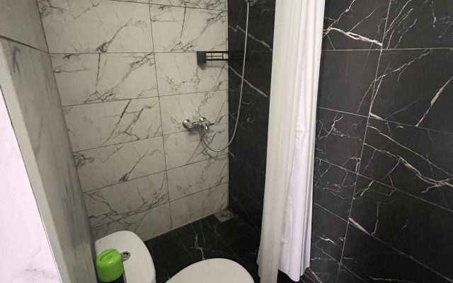 Мини-Отель Тополя