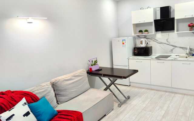 Апартаменты Возле Ж/Д Вокзала на Пархоменко 2 (431)