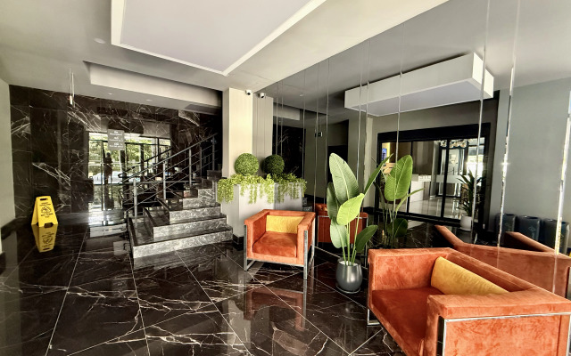 V 100 Metrakh ot Plyazha Cleopatra Apartments