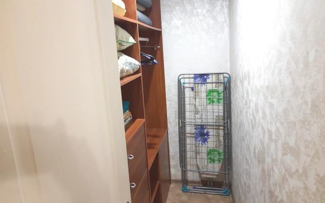 Dvukhkomnatnaya Prospekt Komsomolskij 15 Flat