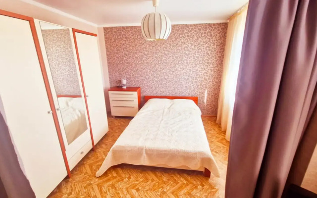 U Stadiona Miras Flat