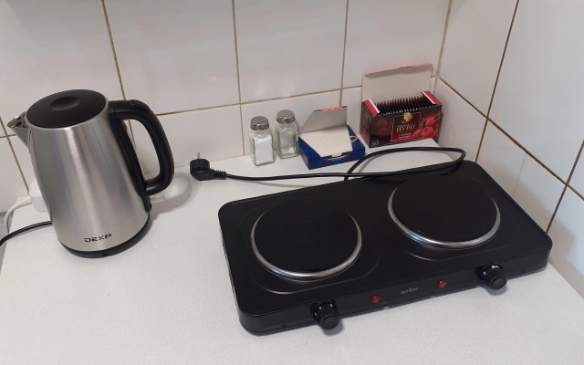 Chistaya Uyutnaya Mini Studiya Dlya Otdykha I Raboty Flat