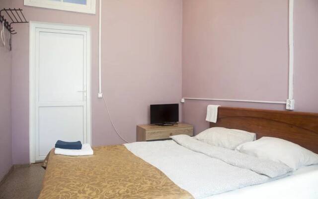 Oazis Hostel