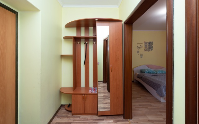 Prostornye S Krasivoy Laundzh Zonoy Apartments