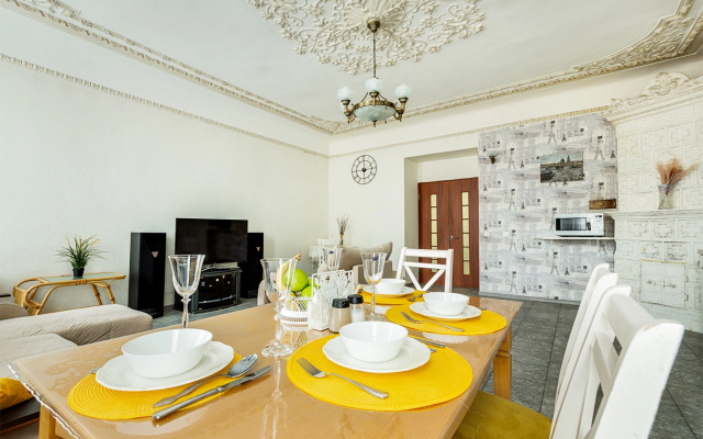 Квартира RentalSPb 3ккв на 7й Cоветской 40