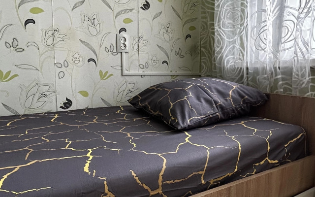 Tryokhkomnatnye Nebesnyy uyut Aparts Apartments