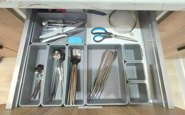 Квартира 6 местная с новым ремонтом около метро Горки парка и ТЦ