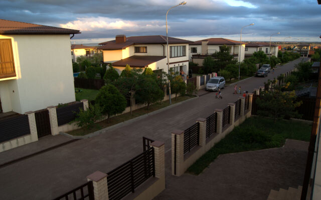 Na 5 Linii Azovskogo Morya Guest House