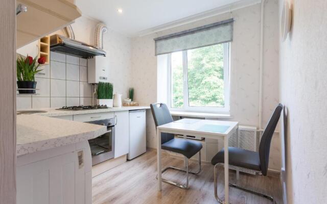 Апартаменты Центр,Черняховского 16, Колибри#16.