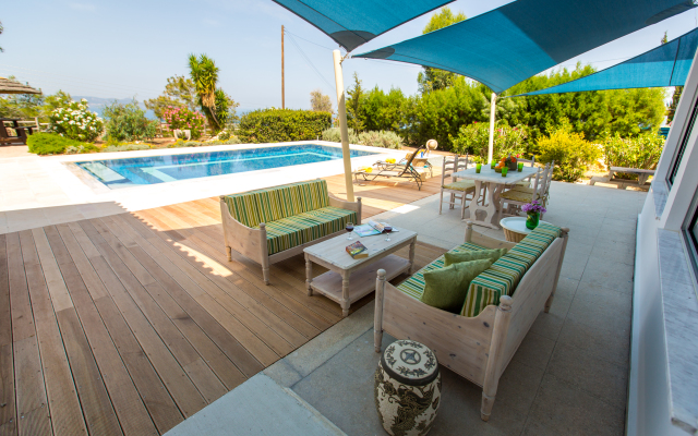 Med Coast Deluxe Villa