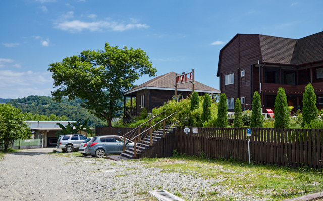 Rus Eko Hotel