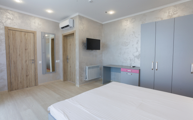 Florida Mini-Hotel