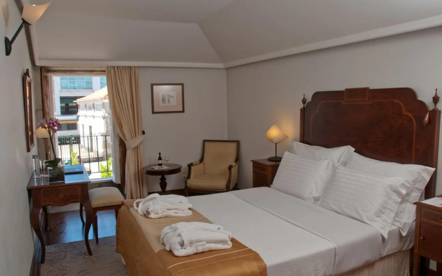 Casa Melo Alvim by Unlock Hotels