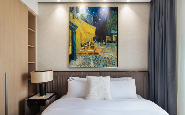 Luxurious View at Dubai Creek Harbour, Apartments