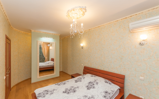 MIRA 11 Apartments